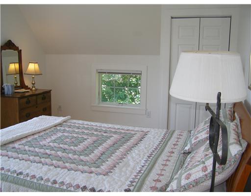 29 Indian Hill Road Boothbay, ME 04537 - Photo 16 of 19 Bedroom.