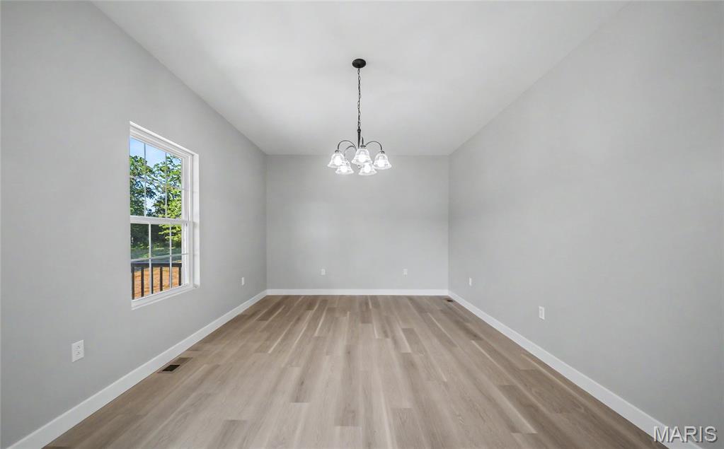 21875 Vineyard Outer Road St. James, MO 65559 - Photo 16 of 39 Gallery Image 16