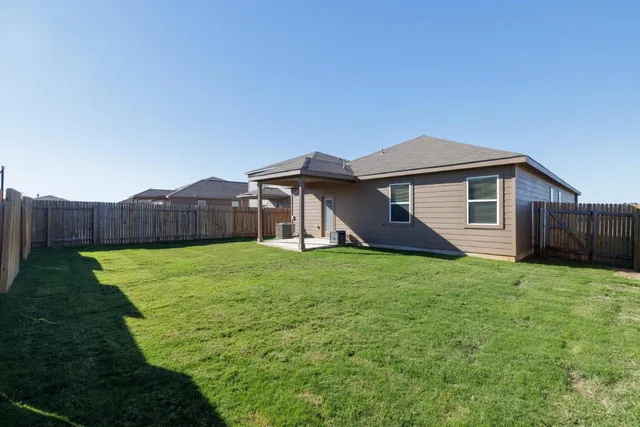 $1,875 | 331 Liberty Meadows Drive, Liberty Hill, TX 78642