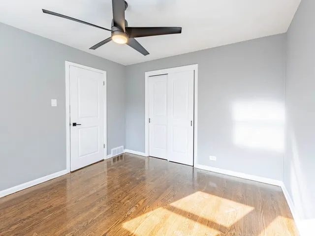 $199,000 | 8139 South Exchange Avenue, Chicago, IL 60617