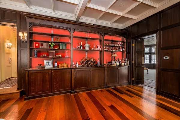 $949,900 | 901 East Avenue, Unit A, Rochester, NY 14607