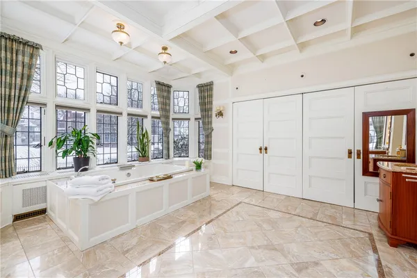 $949,900 | 901 East Avenue, Unit A, Rochester, NY 14607
