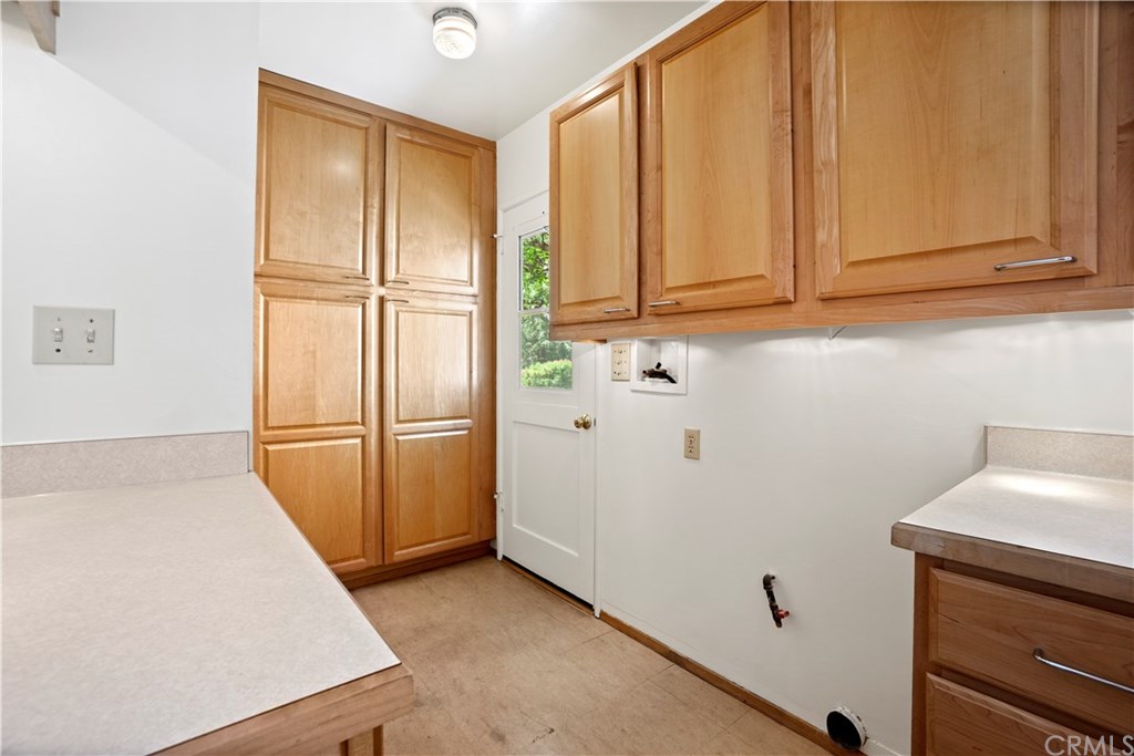 617 Barry Place Altadena, CA 91001 - Photo 11 of 36