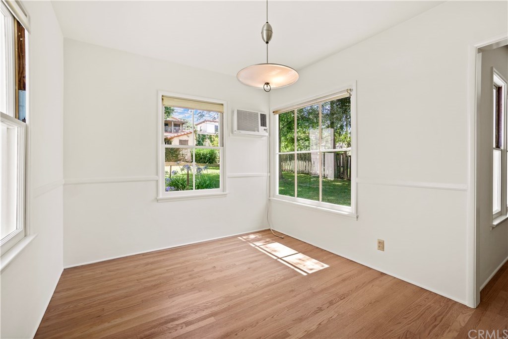 617 Barry Place Altadena, CA 91001 - Photo 15 of 36