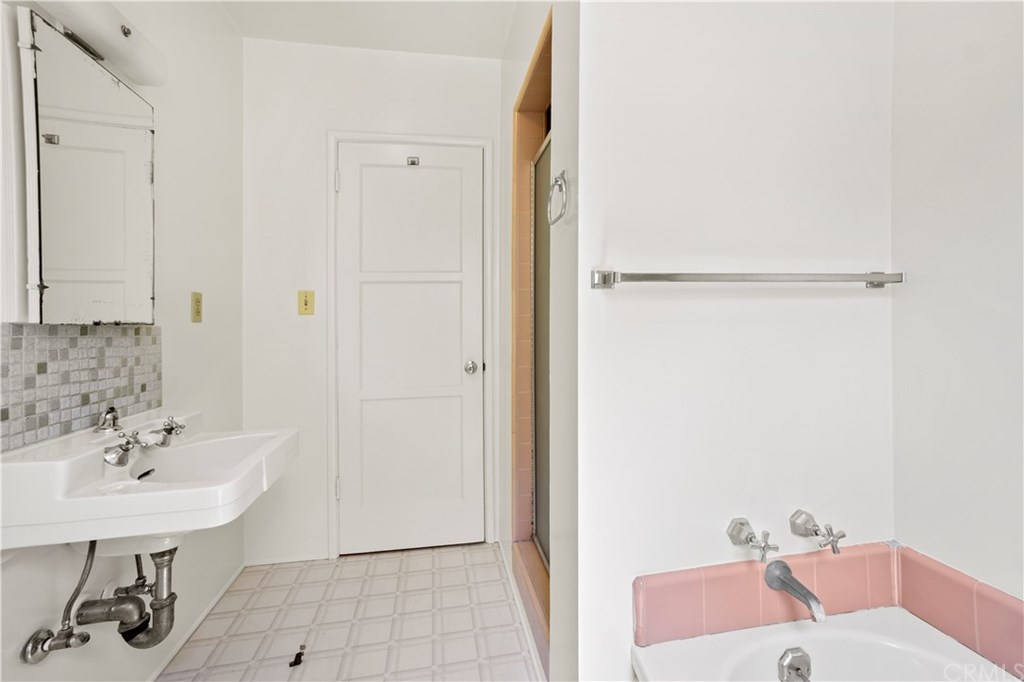 617 Barry Place Altadena, CA 91001 - Photo 21 of 36