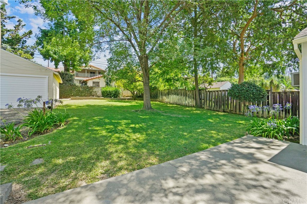 617 Barry Place Altadena, CA 91001 - Photo 30 of 36