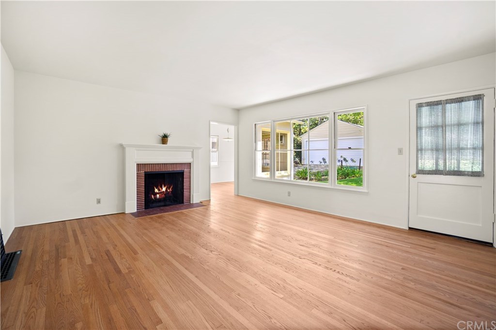 617 Barry Place Altadena, CA 91001 - Photo 6 of 36