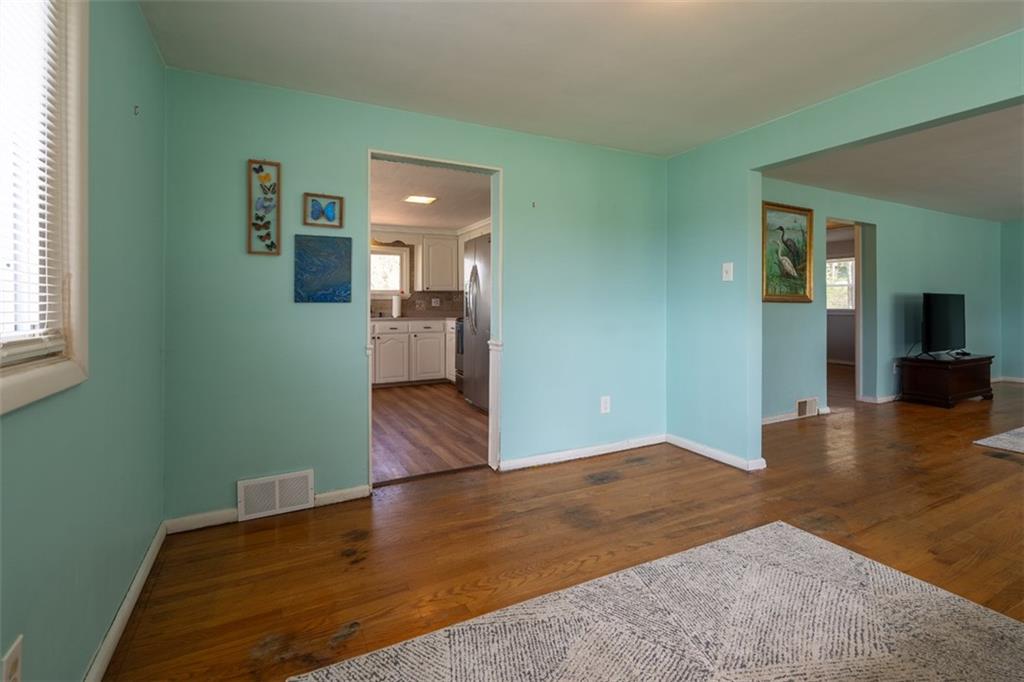 1007 Willowbrook Road New Castle, PA 16101 - Photo 16 of 31