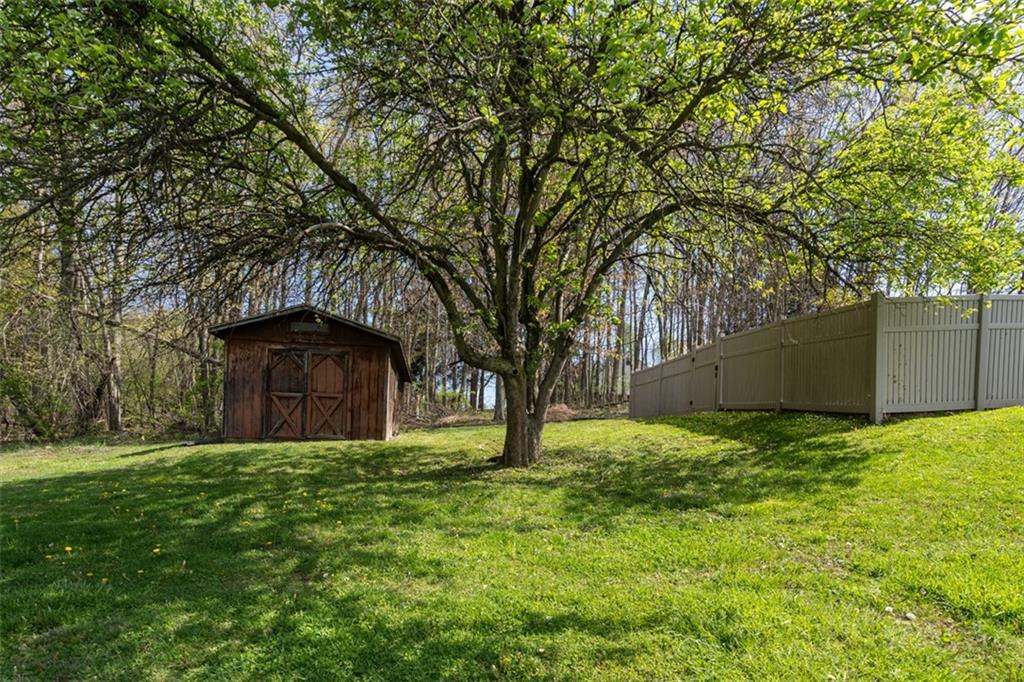 1007 Willowbrook Road New Castle, PA 16101 - Photo 29 of 31
