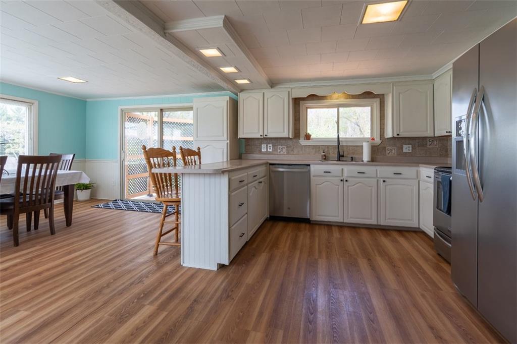1007 Willowbrook Road New Castle, PA 16101 - Photo 5 of 31