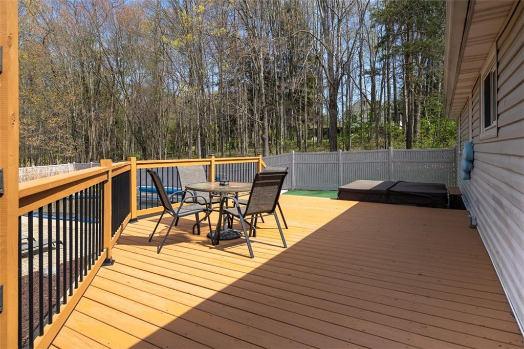 1007 Willowbrook Road New Castle, PA 16101 - Photo 10 of 31