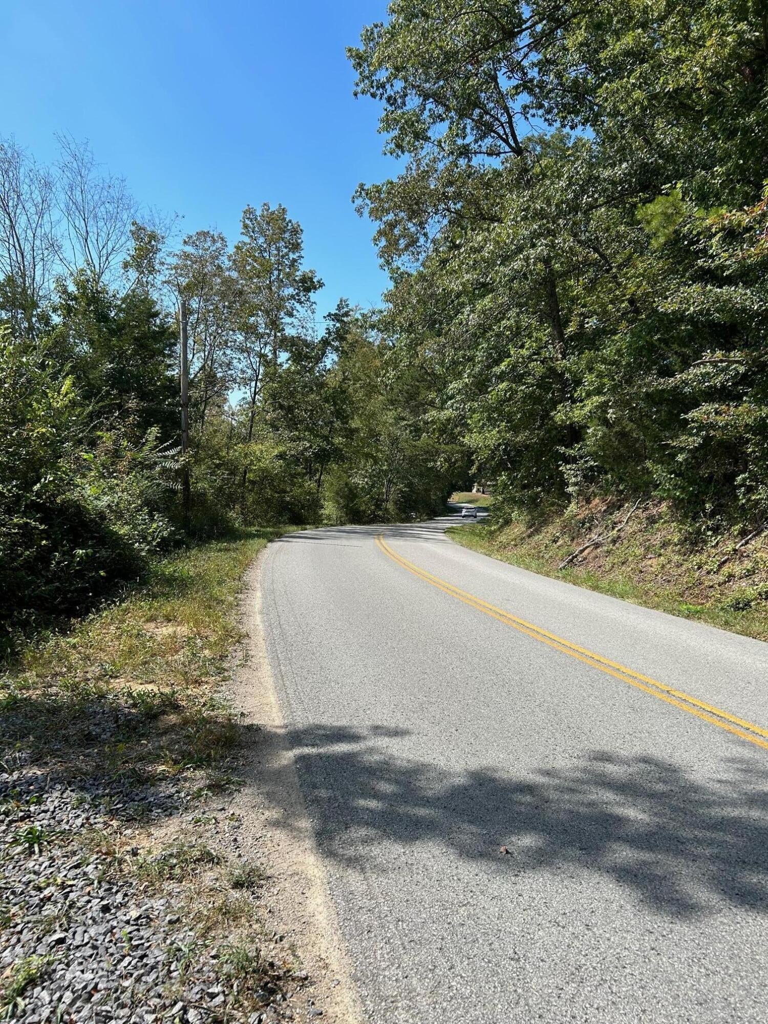 8 Euchee Road Ten Mile, TN 37880 - Photo 3 of 35