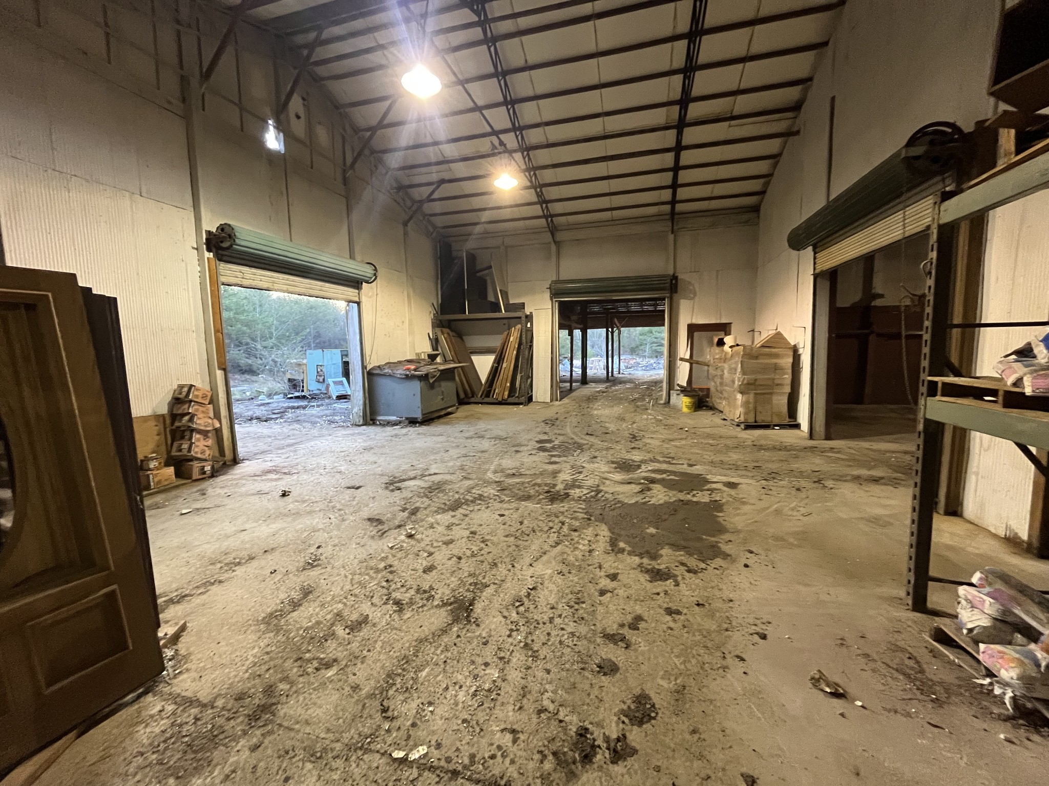 355 Wells Street Monteagle, TN 37356 - Photo 10 of 12 a view of a room with gym equipment