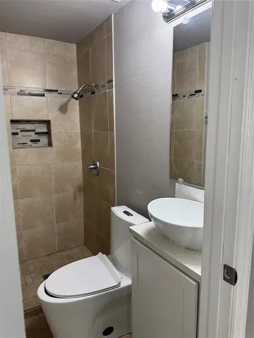 $1,700 | 2016 Deer Path Drive, Dallas, TX 75216