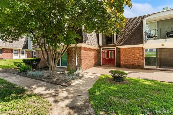 $89,900 | 1051 Lafayette Court, Unit A, Collinsville, IL 62234