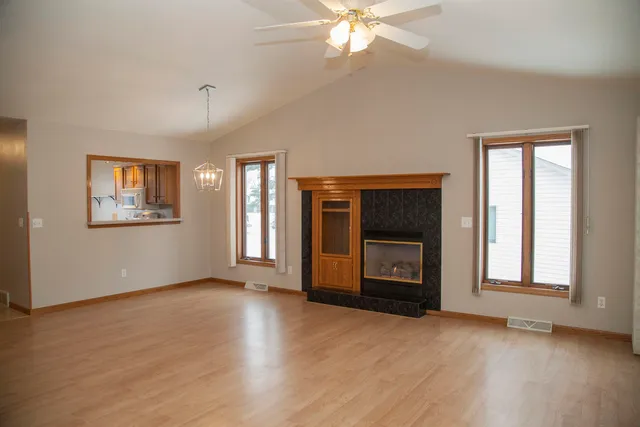 $330,000 | 1045 Saddle Ridge, Portage, WI 53901