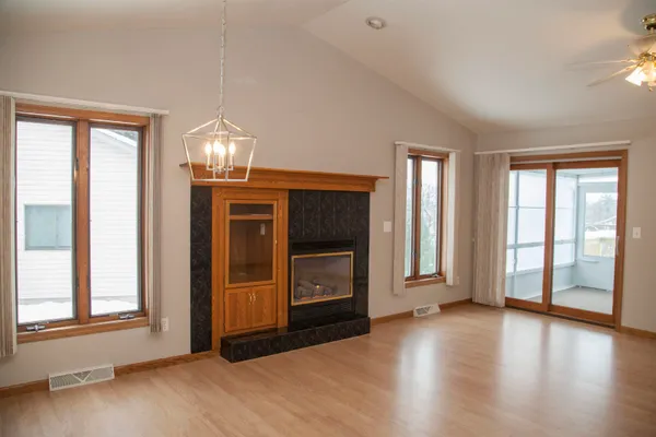 $328,000 | 1045 Saddle Ridge, Portage, WI 53901