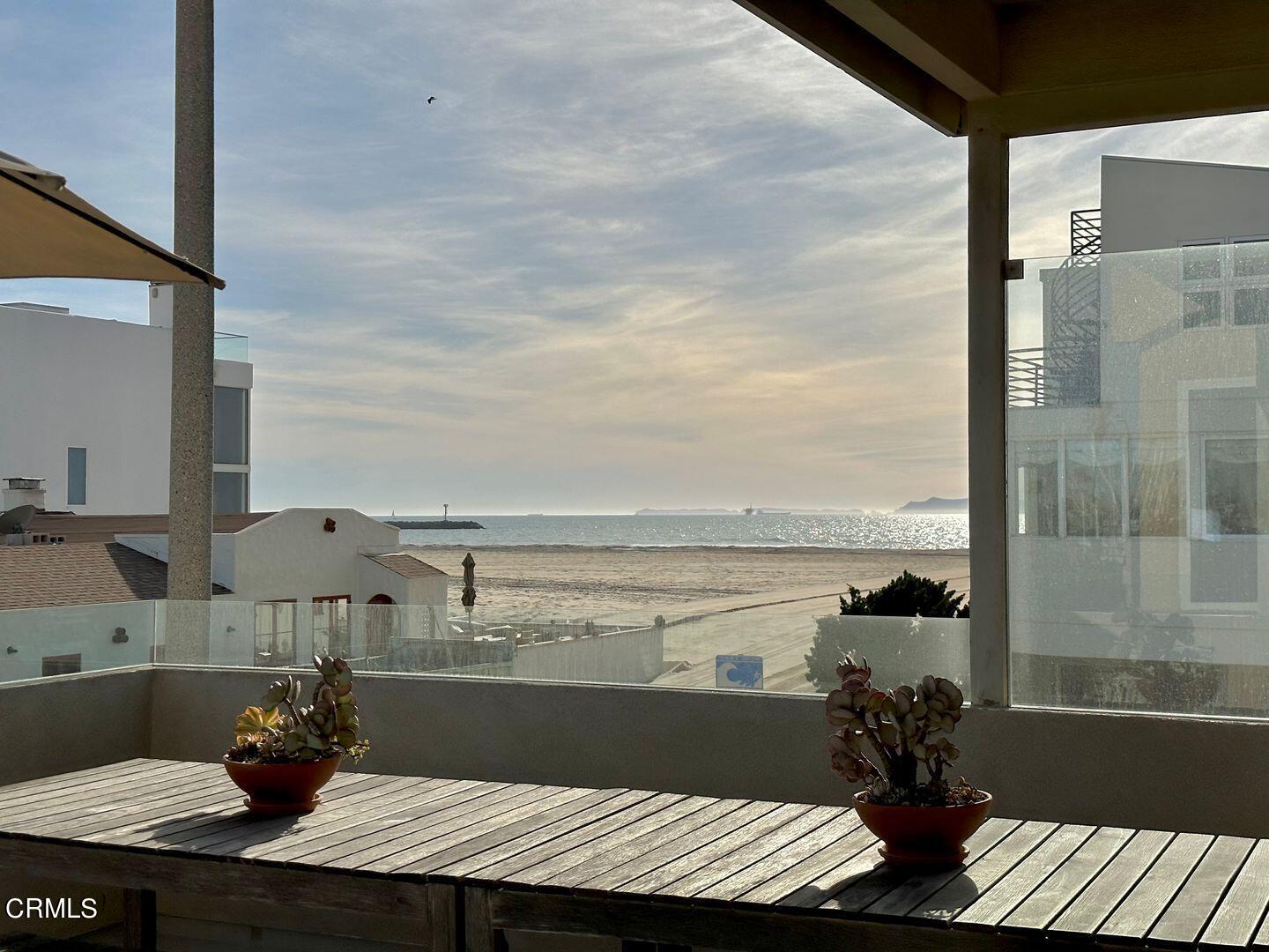 3600 Ocean Drive Oxnard, CA 93035 - Photo 17 of 36 a view of balcony and patio