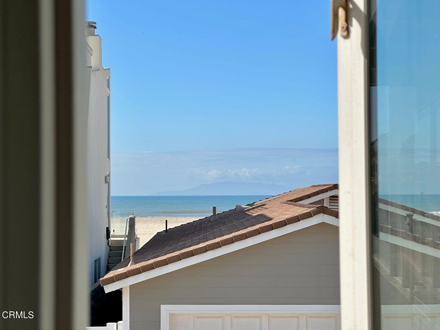 3600 Ocean Drive Oxnard, CA 93035 - Photo 7 of 36 a close up of a wall