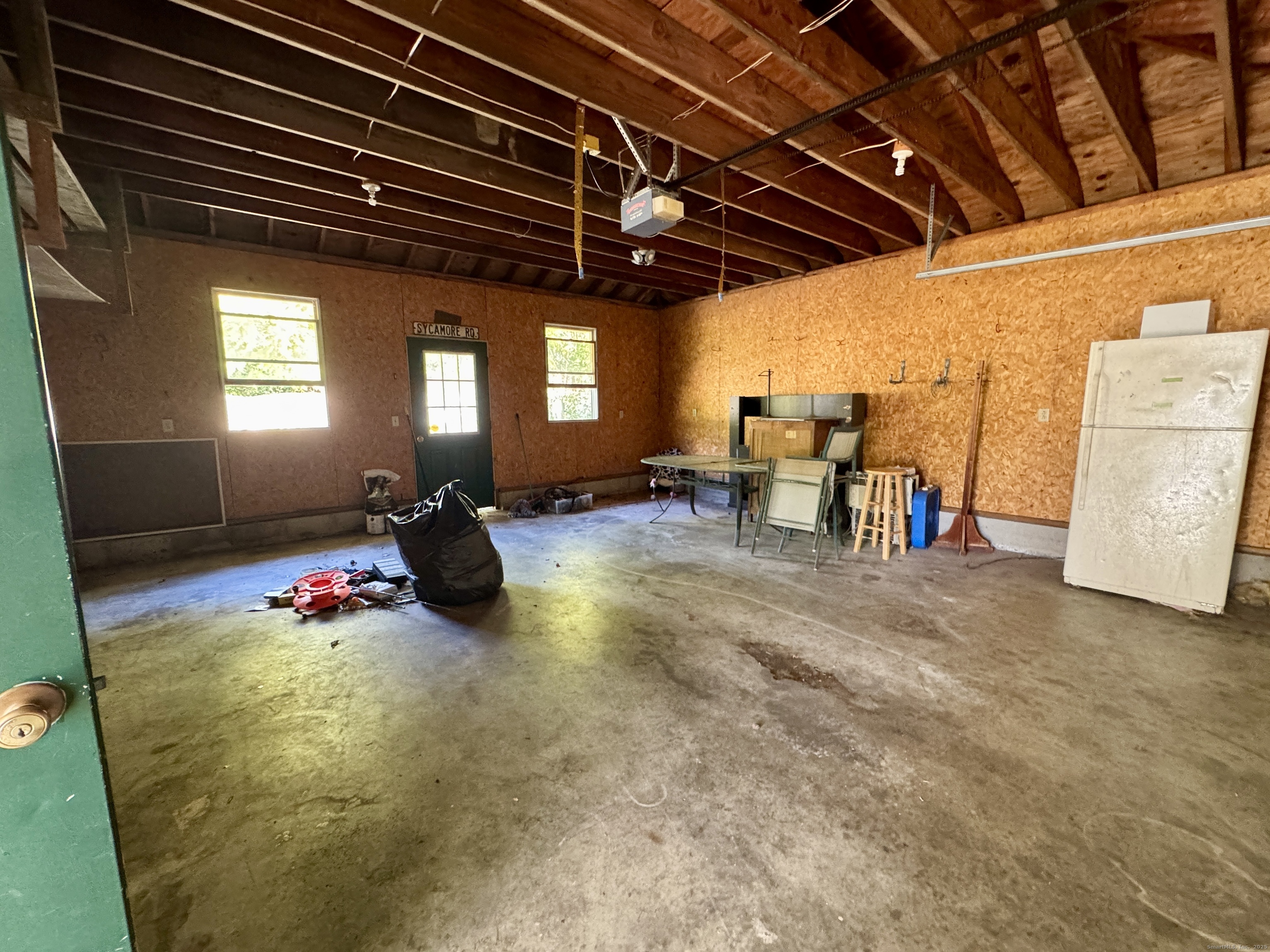 27 Sycamore Road Norwich, CT 06360 - Photo 13 of 28