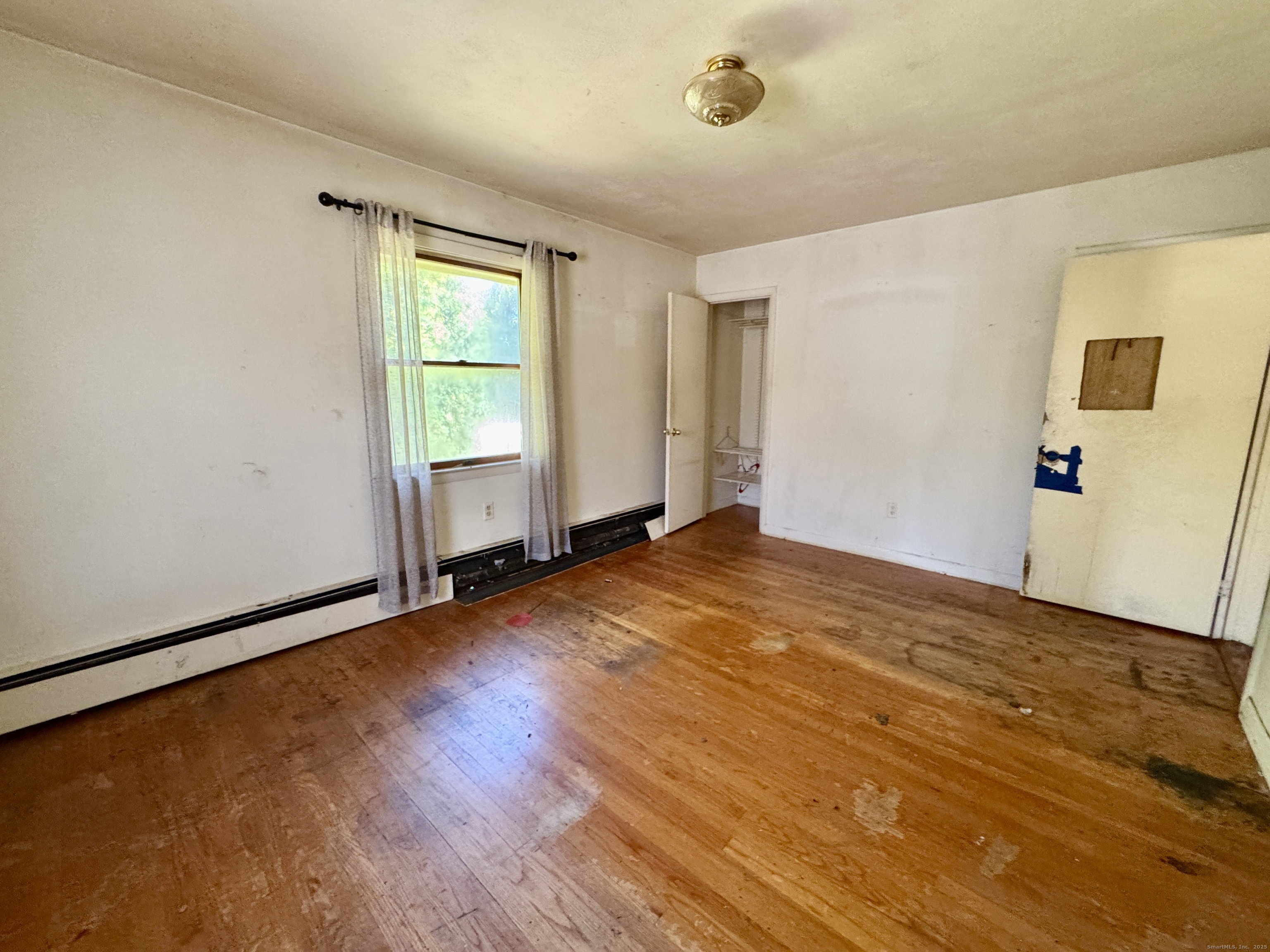 27 Sycamore Road Norwich, CT 06360 - Photo 17 of 28