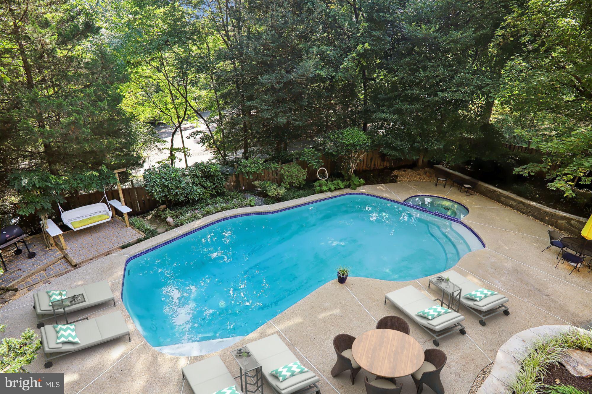 6204 Clearwood Road Bethesda, MD 20817 - Photo 11 of 63 View