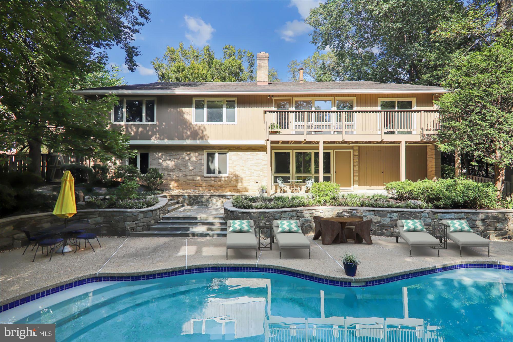 6204 Clearwood Road Bethesda, MD 20817 - Photo 2 of 63 Exterior Rear