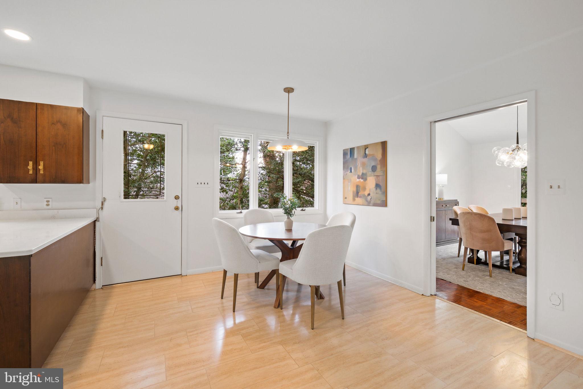6204 Clearwood Road Bethesda, MD 20817 - Photo 22 of 63 Breakfast Nook