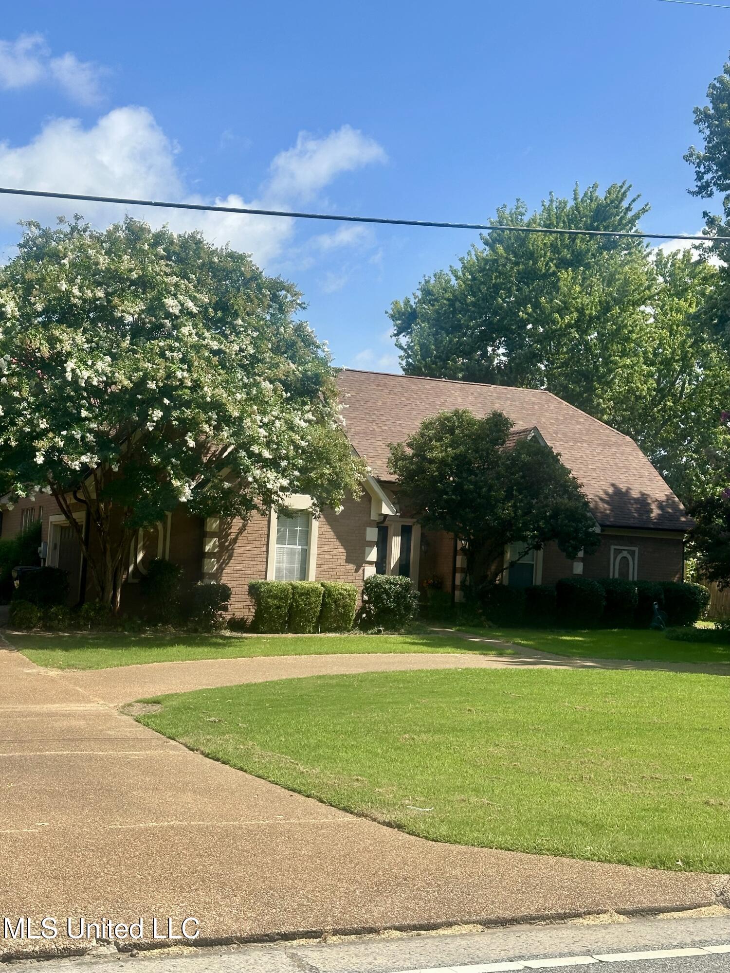 814 Byhalia Road Hernando, MS 38632 - Photo 1 of 11 IMG_2112