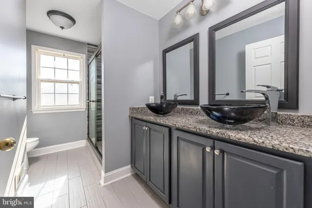 $725,000 | 5 James Court, Swedesboro, NJ 08085