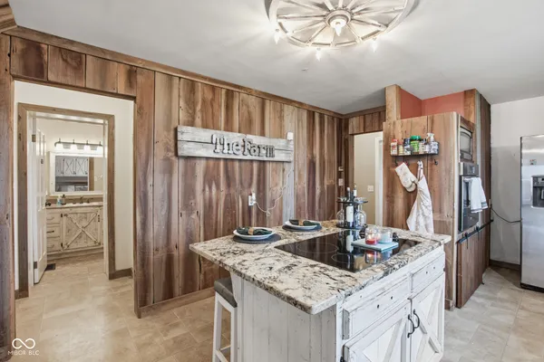 $1,500,000 | 7234 West 200 South, Jamestown, IN 46147