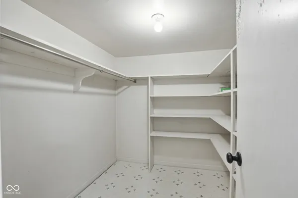 $1,500,000 | 7234 West 200 South, Jamestown, IN 46147