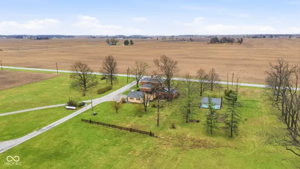 $1,500,000 | 7234 West 200 South, Jamestown, IN 46147