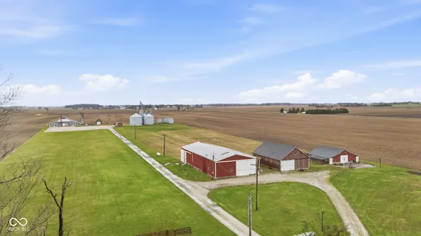 $1,500,000 | 7234 West 200 South, Jamestown, IN 46147