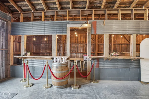 $1,500,000 | 7234 West 200 South, Jamestown, IN 46147