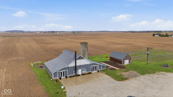 $1,500,000 | 7234 West 200 South, Jamestown, IN 46147