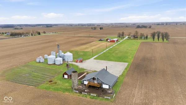 $1,500,000 | 7234 West 200 South, Jamestown, IN 46147