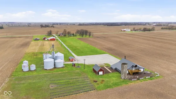 $1,500,000 | 7234 West 200 South, Jamestown, IN 46147