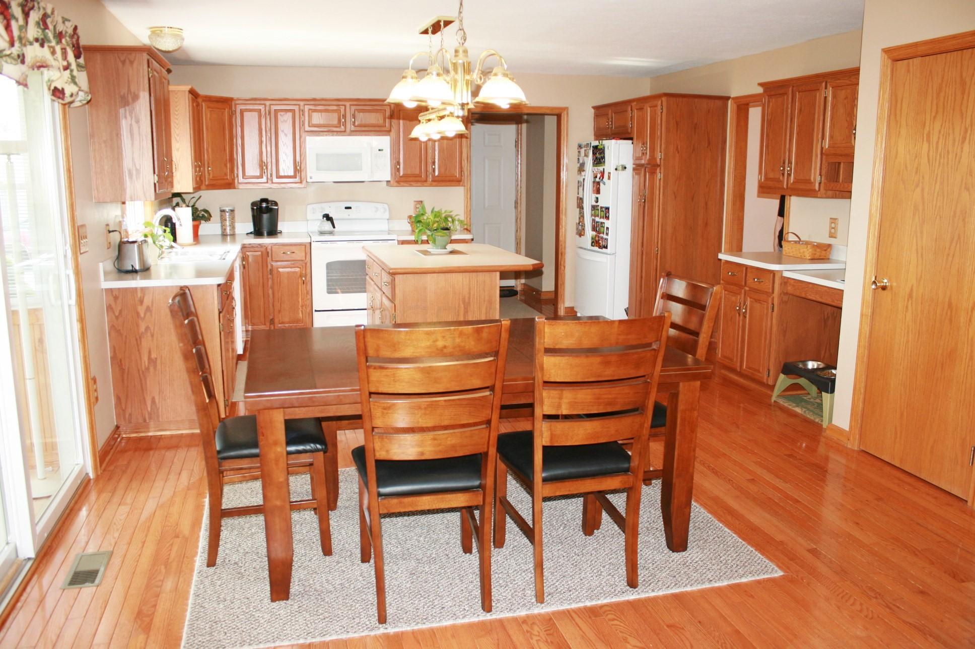 6827 Thomas Road Radnor, OH 43066 - Photo 15 of 81
