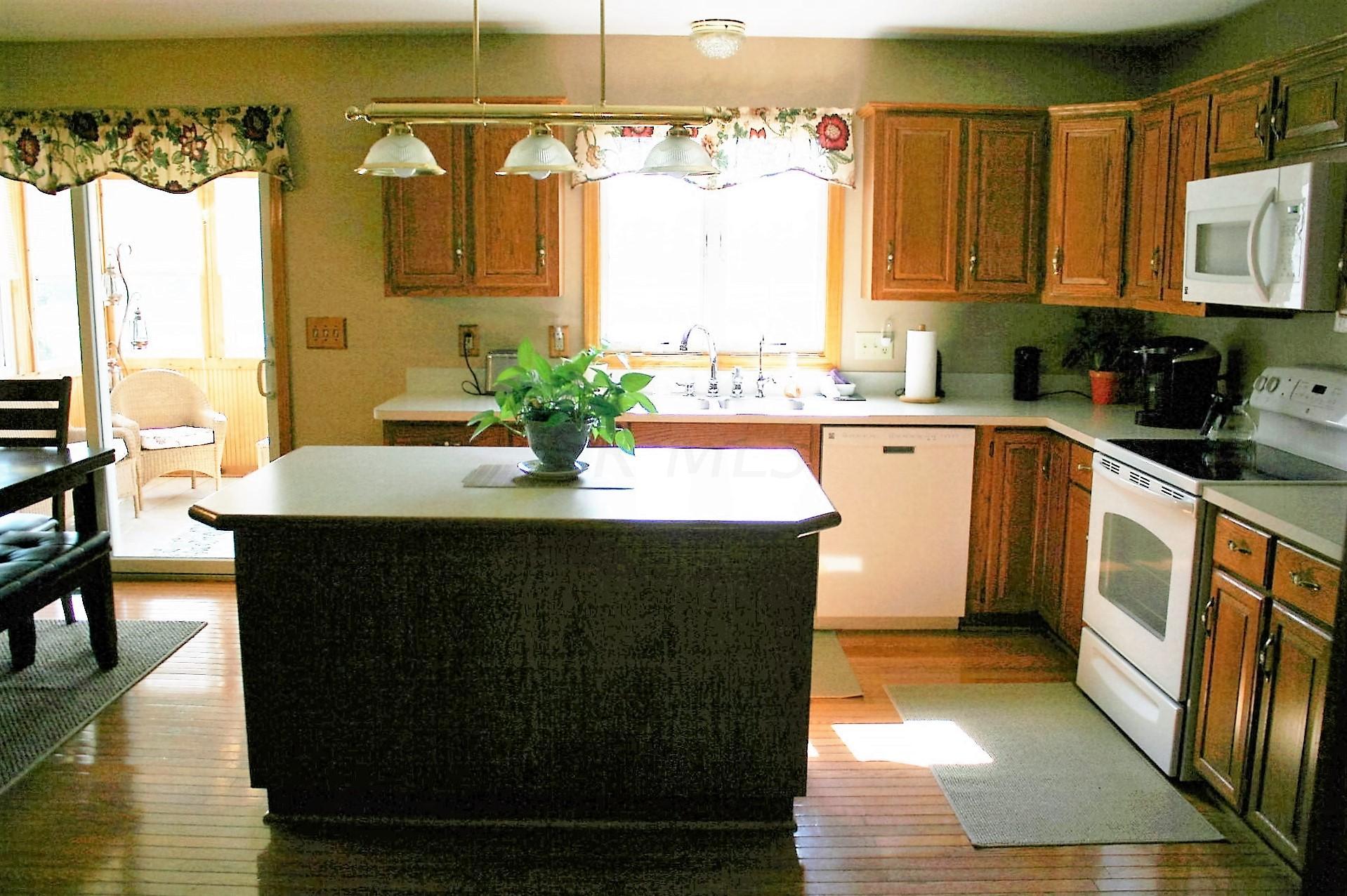 6827 Thomas Road Radnor, OH 43066 - Photo 17 of 81