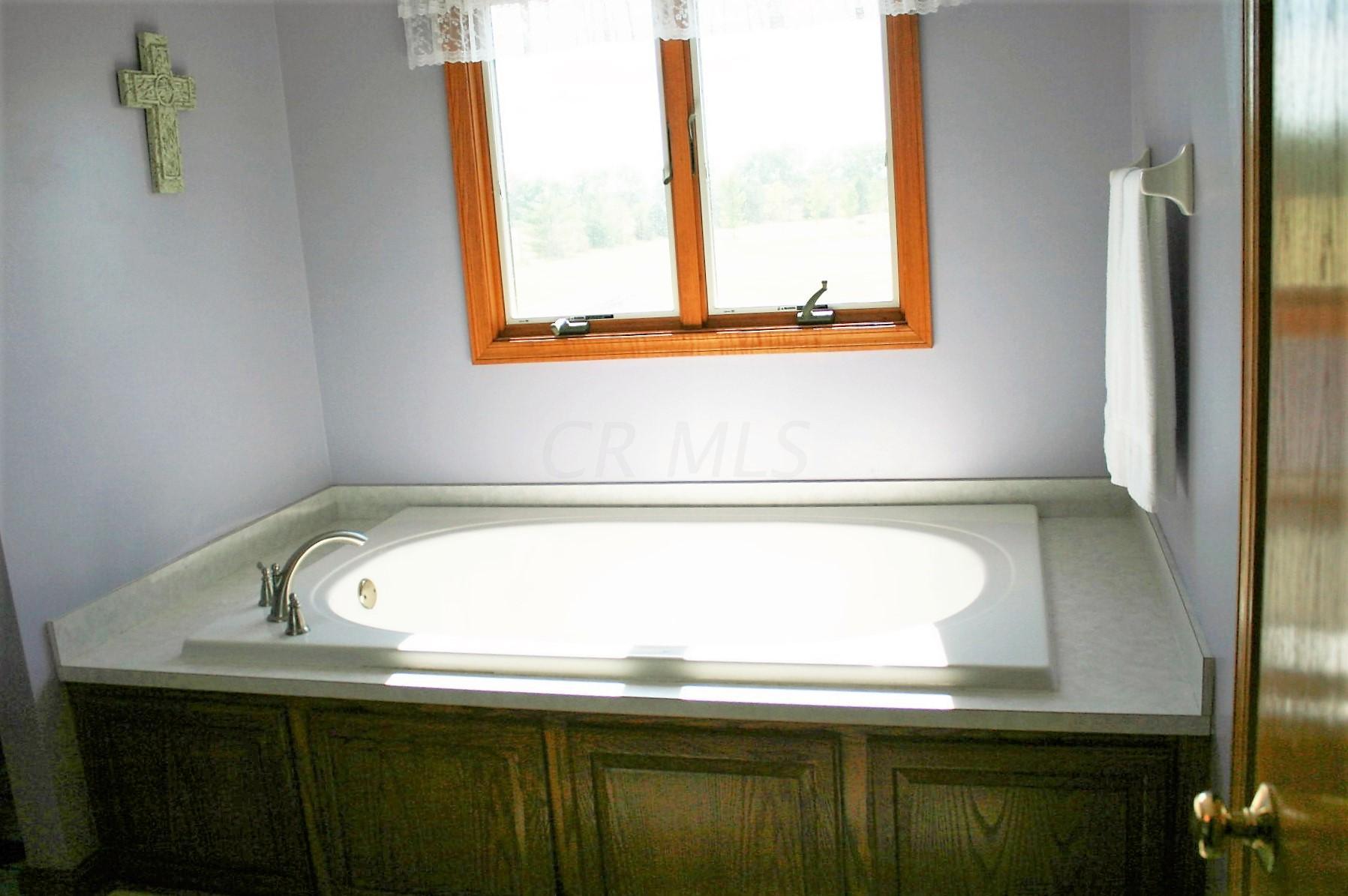 6827 Thomas Road Radnor, OH 43066 - Photo 35 of 81