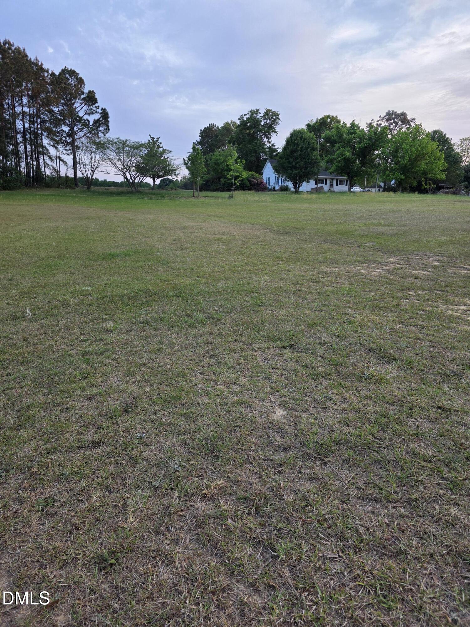 2744 Tarheel Road Benson, NC 27504 - Photo 5 of 8 20260418_193712