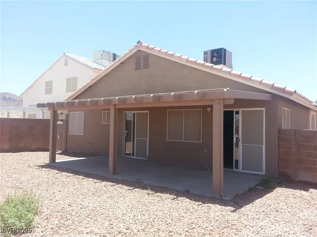 $1,800 | 6674 Jordan River Drive, Las Vegas, NV 89156