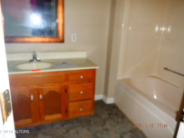 $205,000 | 892 Norris Road, Clarkrange, TN 38553