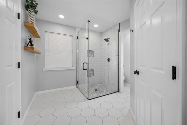 $5,500 | 2808 Southpointe Lane, Tampa, FL 33611