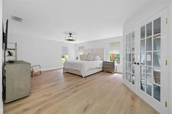 $5,500 | 2808 Southpointe Lane, Tampa, FL 33611