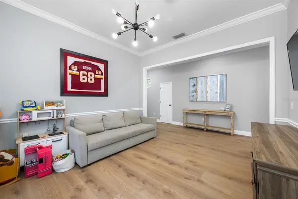 $5,500 | 2808 Southpointe Lane, Tampa, FL 33611