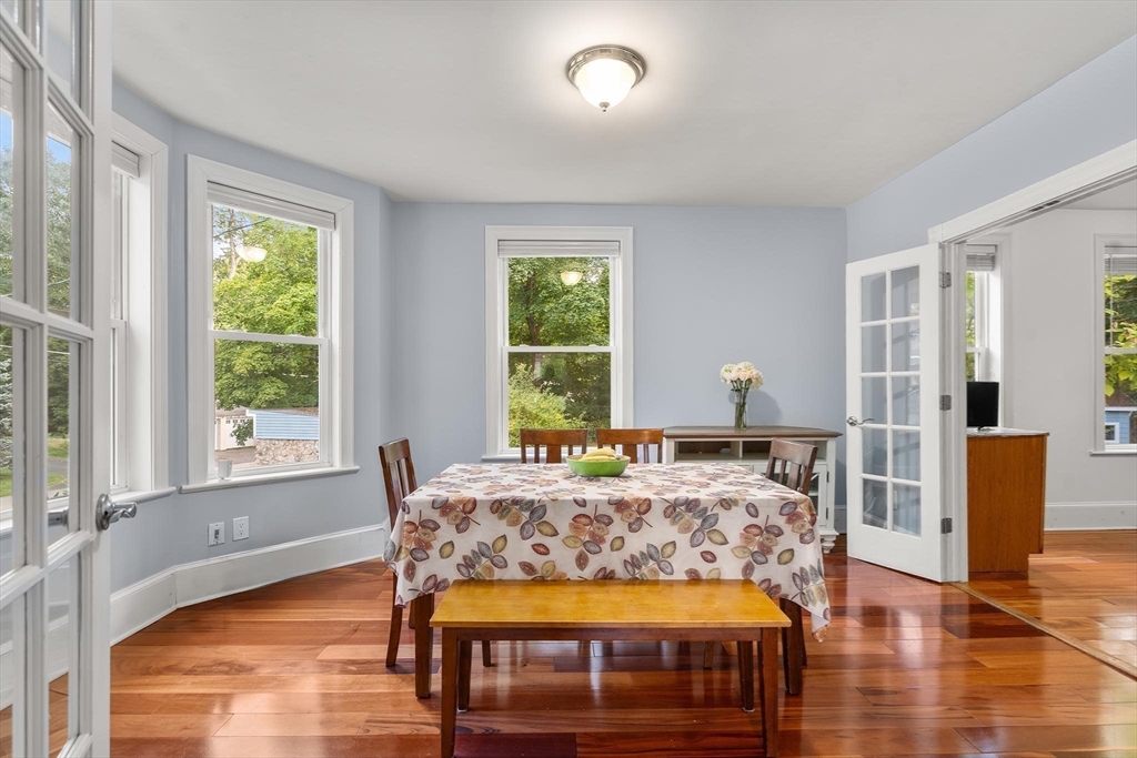35 Lakeview Road Foxboro, MA 02035 - Photo 3 of 35 Gallery Image 3