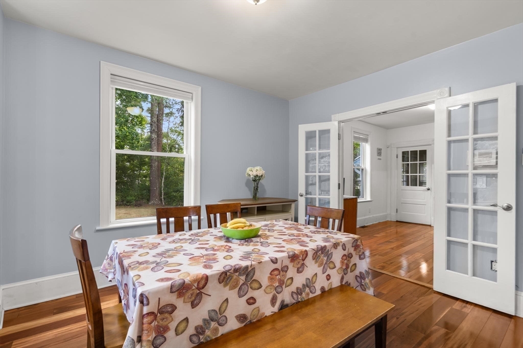 35 Lakeview Road Foxboro, MA 02035 - Photo 5 of 35 Gallery Image 5
