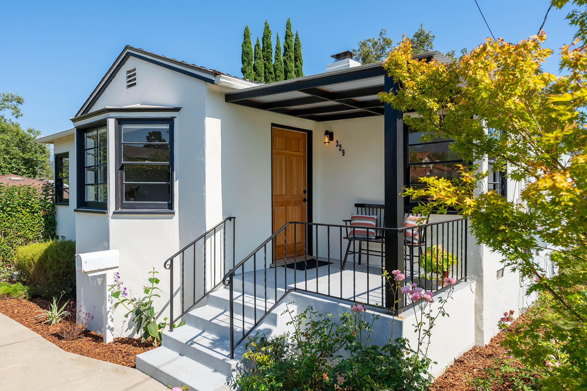 329 Arden Road Santa Barbara, CA 93105 - Photo 15 of 46 Entry - 329 Arden Road 93105